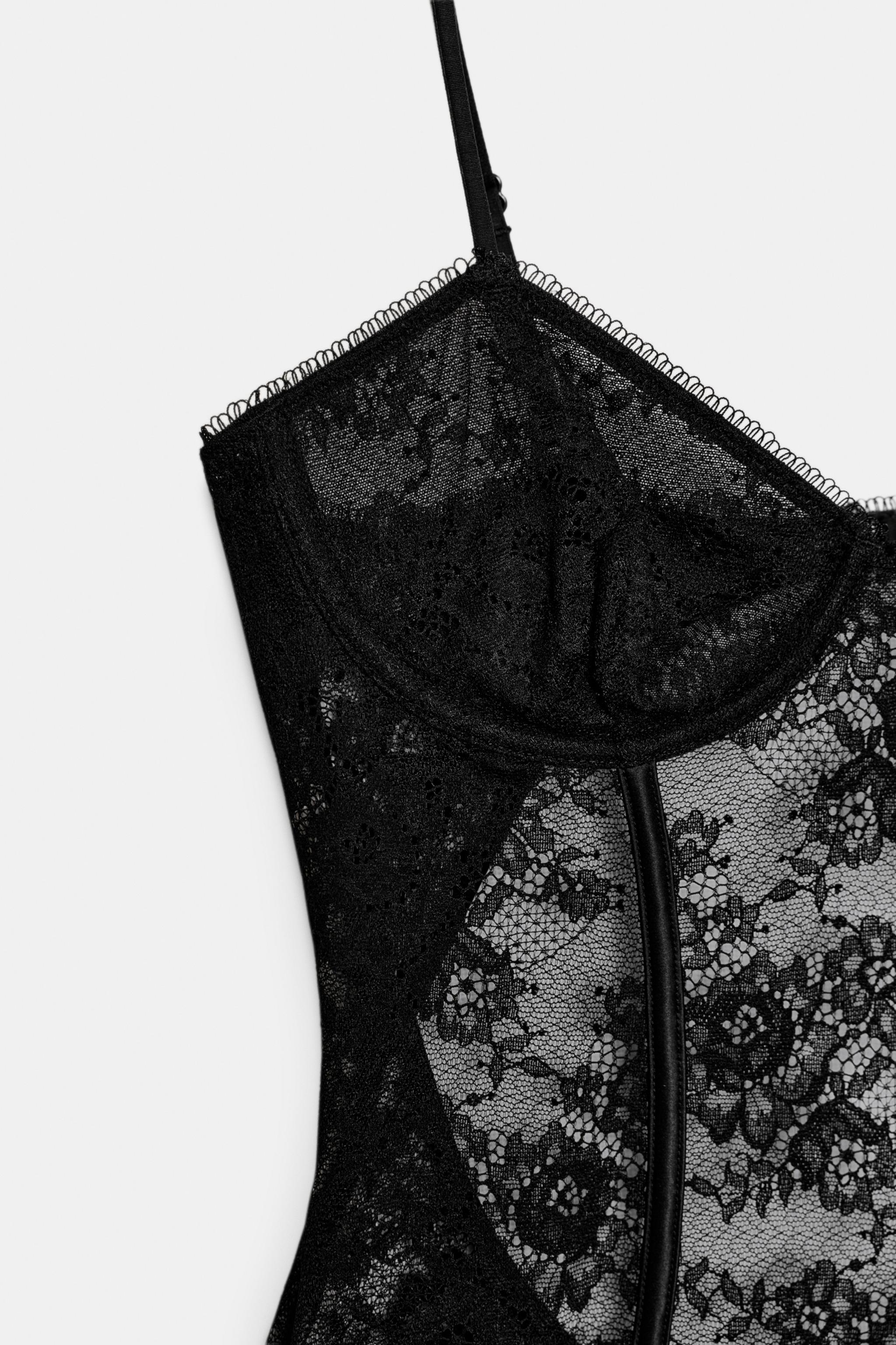 LACE OPEN-BACK BODYSUIT